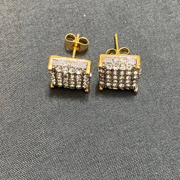 4 Row Cubic Zirconia Stud Earrings Unisex - Picture 3 of 4